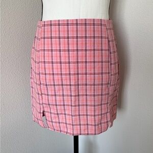 Plaid Pink Women's Notched Mini Skirt